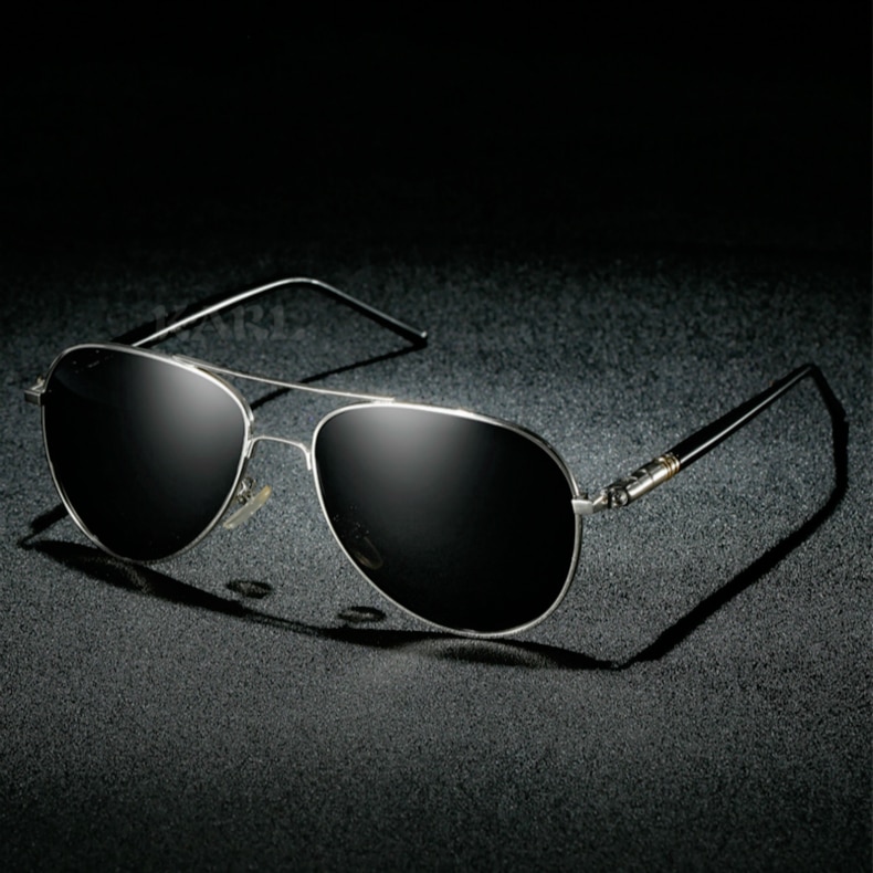 Men's Classic Pilot Sunglasses