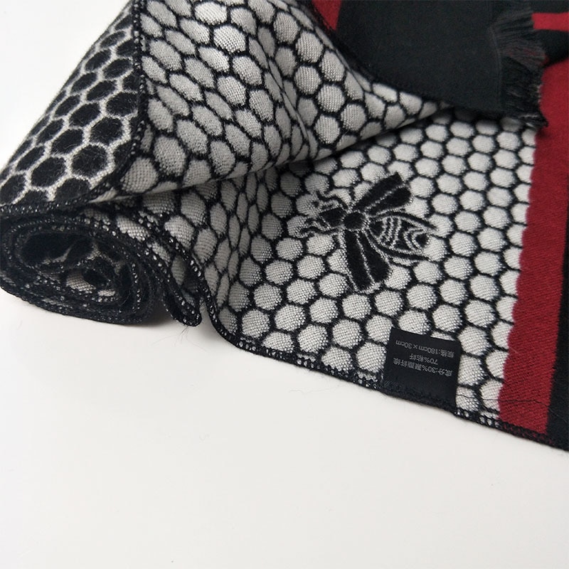 Men's Bee Warm Scarf