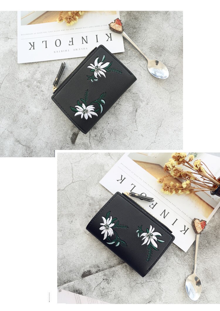 Women's  Flower Embroidery Short Wallet